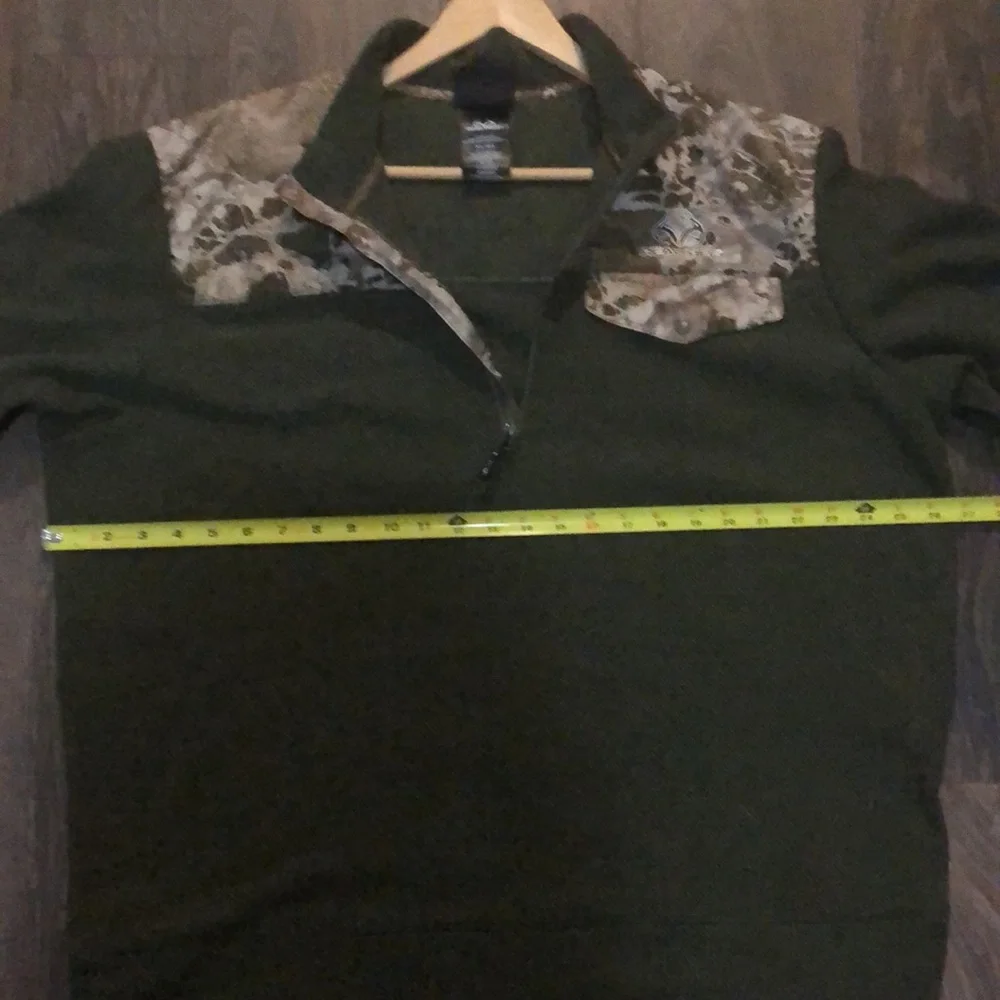 Realtree Men's Green and Camouflage Jacket